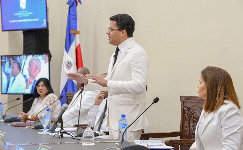 Alcalde Distrito Nacional dice cabildo ha ahorrado 250 millones de pesos en primer año de gestión