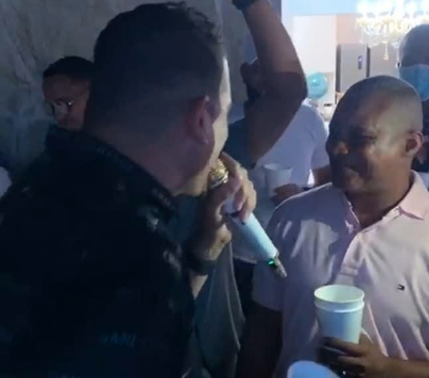 En medio de crisis sanitaria, alcalde de Montecristi realiza fiesta privada