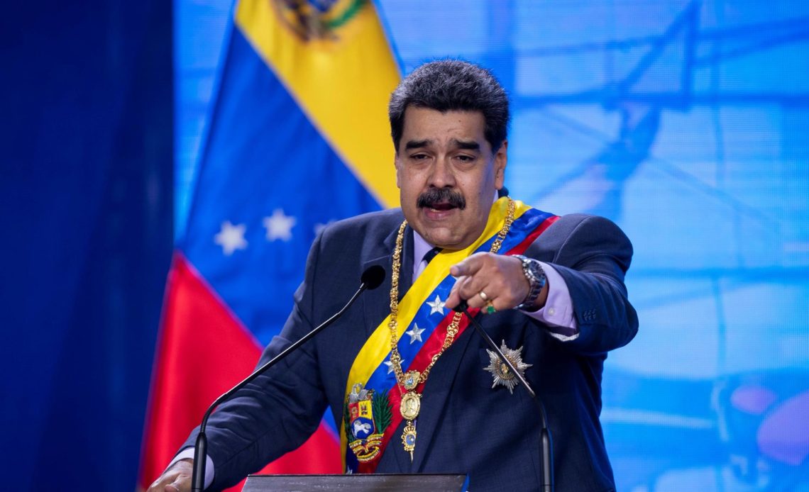 Maduro dice que se "están robando" el oro venezolano depositado en Inglaterra