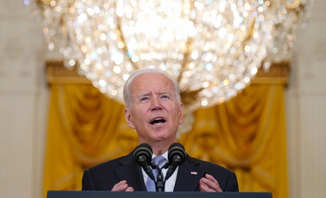 "No me arrepiento": Biden defiende la retirada de EEUU de Afganistán