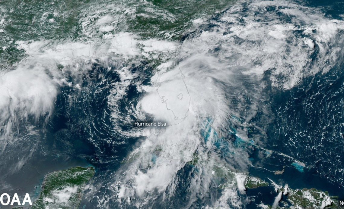 Meteorólogos vigilan el desarrollo de tres sistemas tropicales en el Atlántico