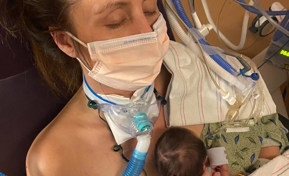 Madre contagiada con Covid-19 da a luz a un niño prematuro que casi muere en EEUU