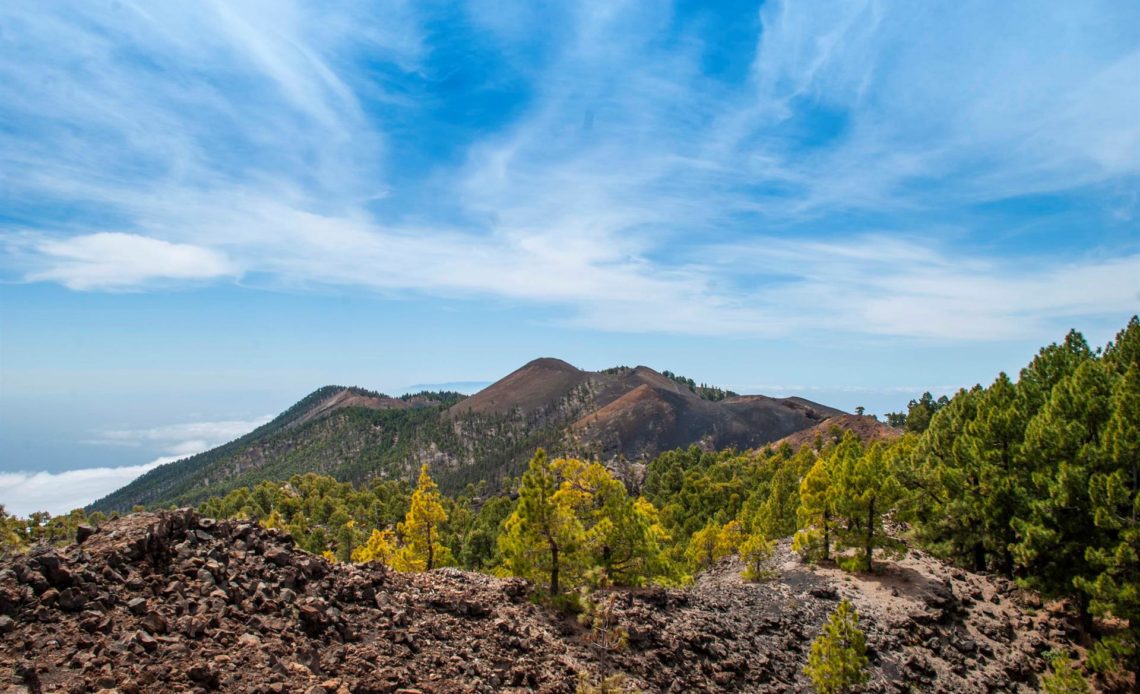 El magma detectado en La Palma es la cuarta parte de lo emitido por Teneguía
