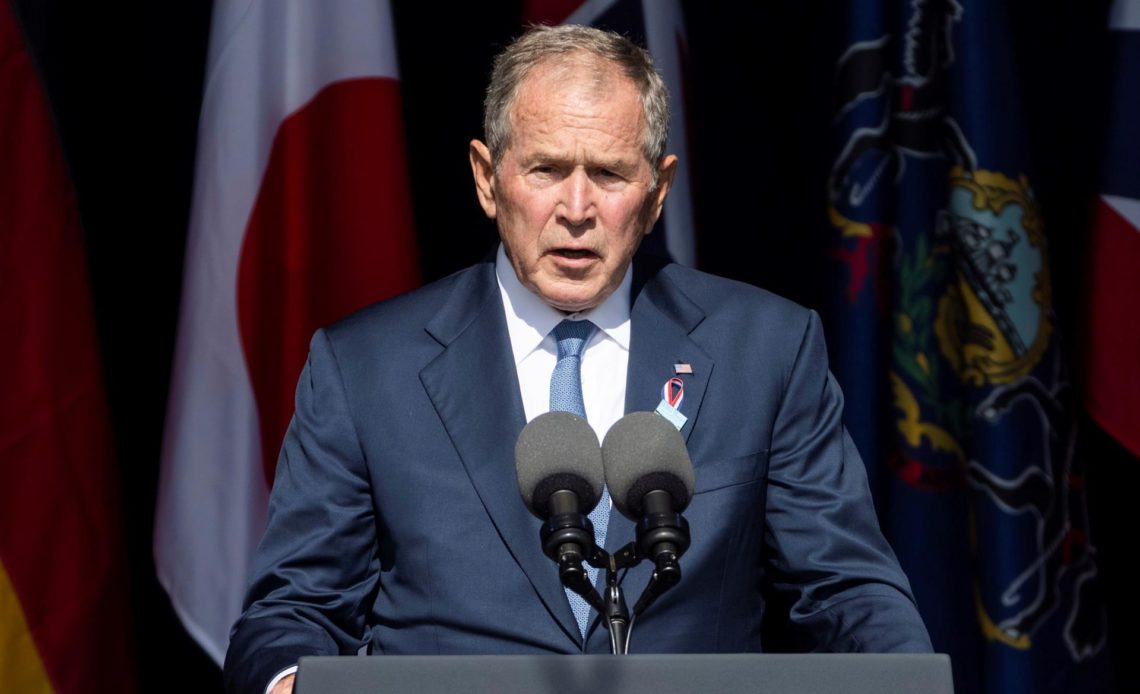 Bush defiende luchar contra los extremistas violentos dentro y fuera de EE.UU.