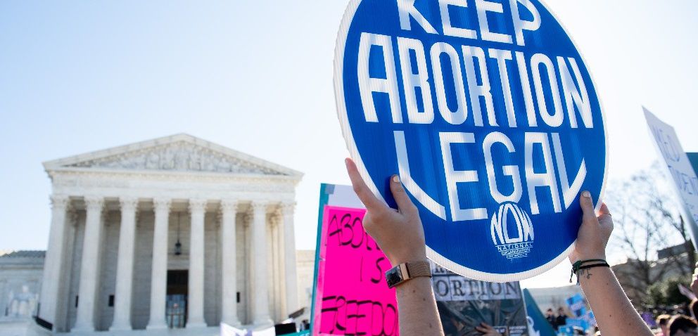 La administración del presidente estadounidense Joe Biden pidió este viernes a un juez federal que bloquee rápidamente una flamante ley que prohíbe la mayoría de los abortos en Texas.