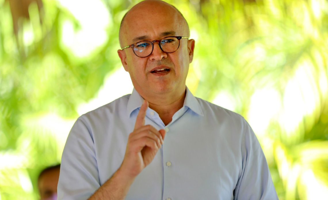 Francisco Domínguez Brito: “En relación a Haití debemos actuar con inteligencia, no por impulsos”.