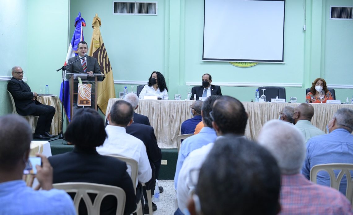 JCE continúa proceso de recepción de propuestas de aspirantes a miembros de las Juntas Electorales del país; realiza encuentro en el municipio de Cotuí