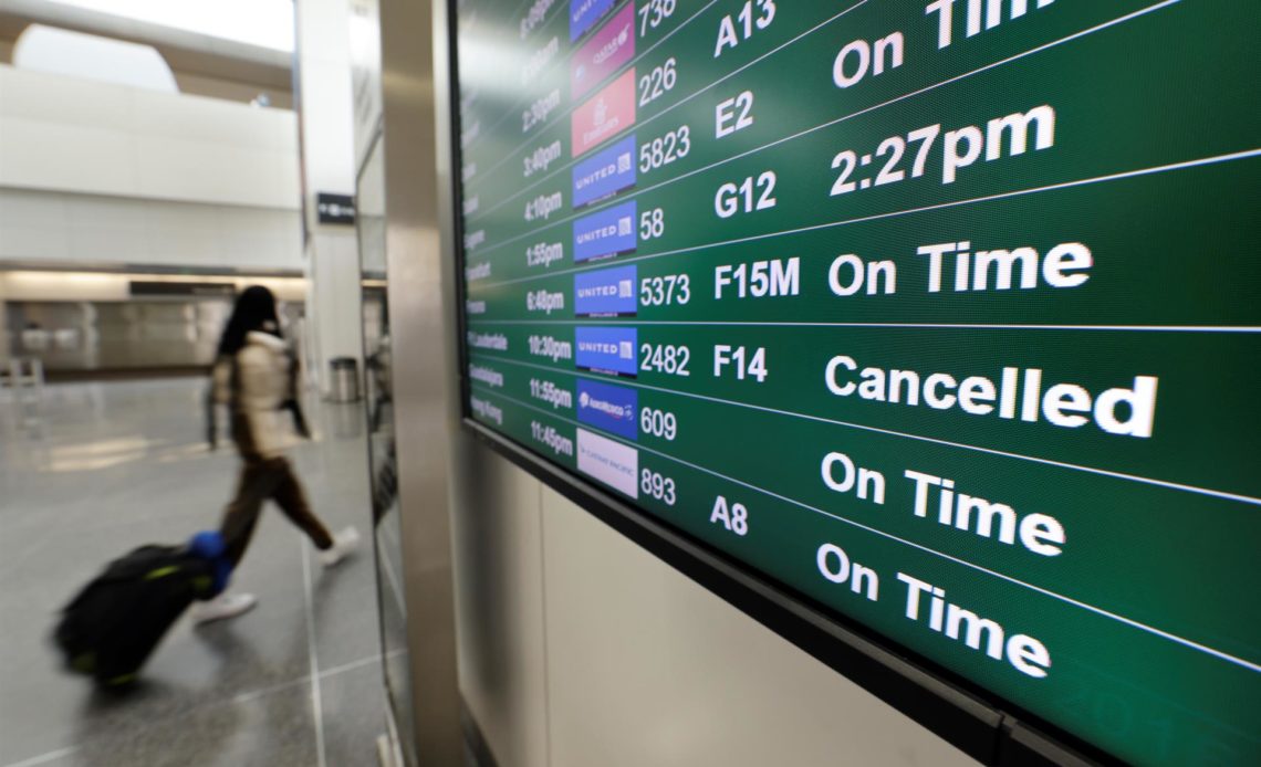 Los aeropuertos de EE.UU. acaparan ya dos tercios de las cancelaciones de vuelos