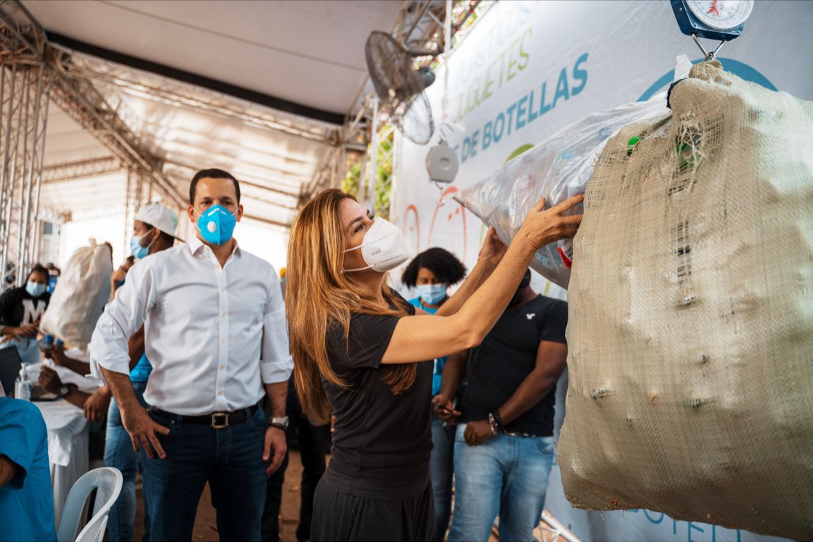 Alcaldesa Carolina Mejía anuncia ADN celebrará nueva vez plásticos por  juguetes este 9 de enero - N Digital