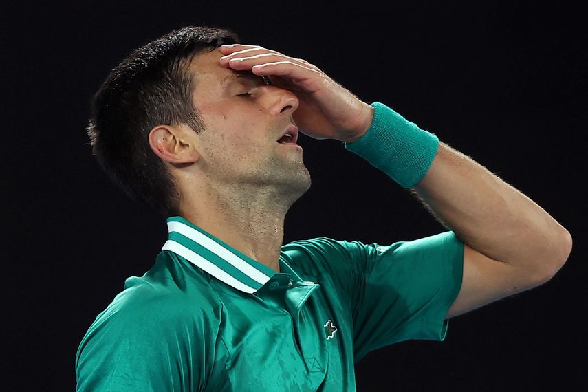 Djokovic nuevamente detenido a dos días del Open de Australia