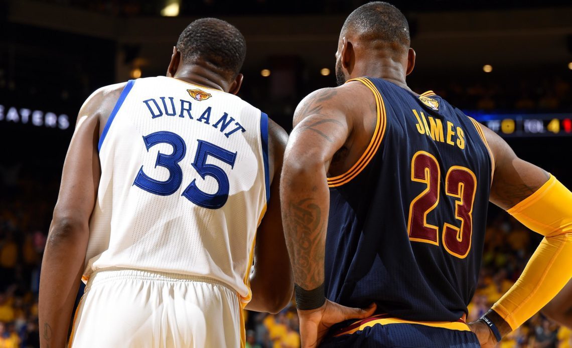 LeBron y Durant repiten como capitanes en el Juego de las Estrellas de la NBA