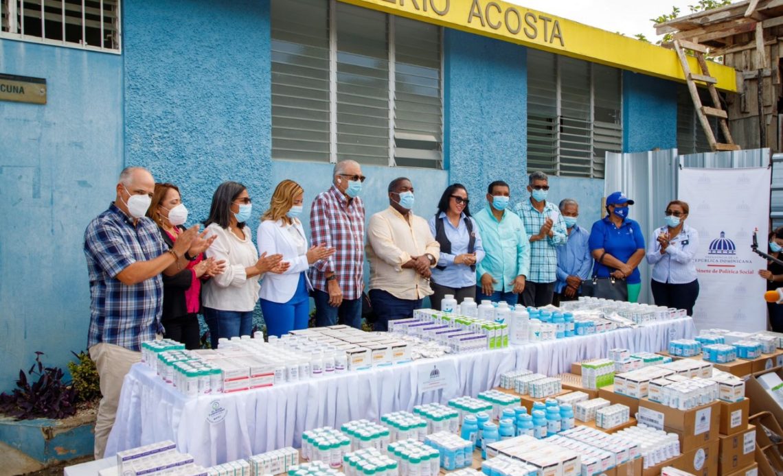 Gabinete de Política Social entrega más de 38 millones de pesos en medicamentos en María Trinidad Sánchez