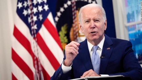 Biden apoya cambio de normas en Senado para adoptar leyes de acceso al voto de minorías