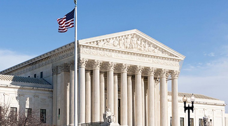 Jueces de Suprema de EEUU minimizan polémica sobre uso de mascarilla