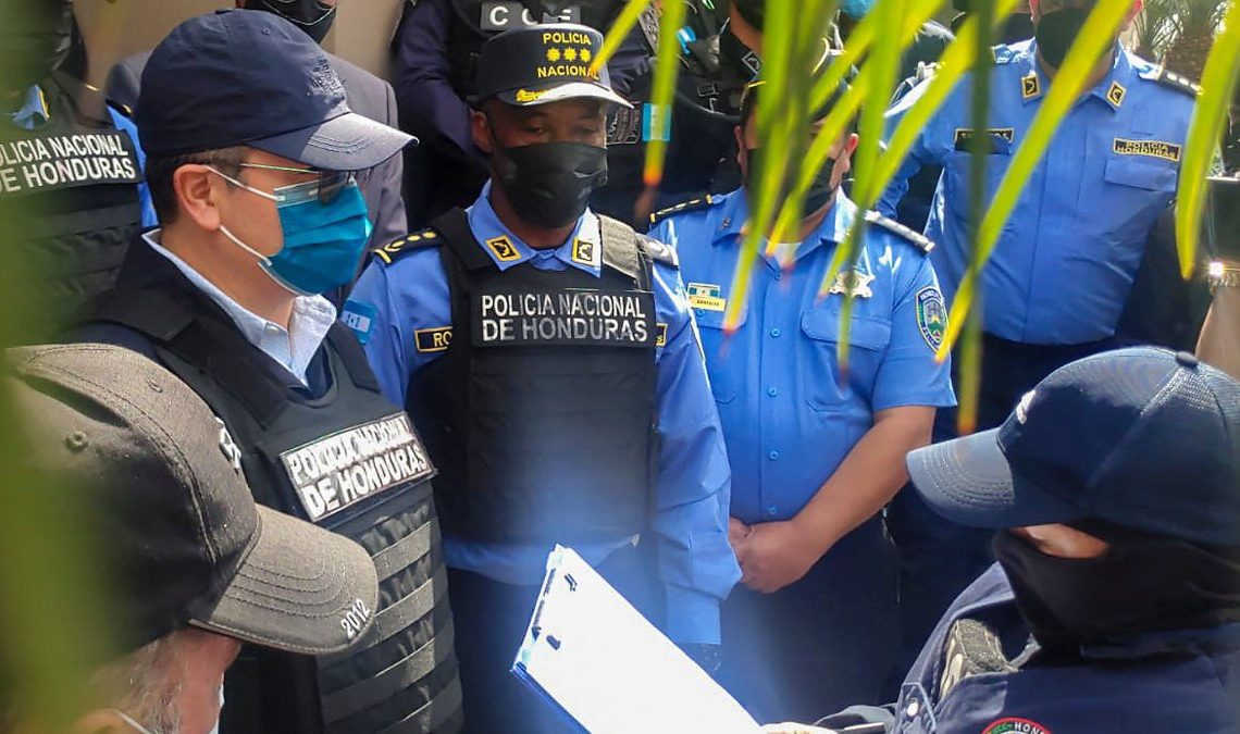 Expresidente de Honduras pedido en extradición quedó en prisiòn preventiva