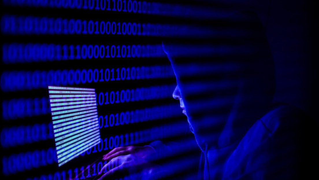 Anonymous declara "está en guerra cibernética contra el Gobierno ruso" tras su operación especial militar
