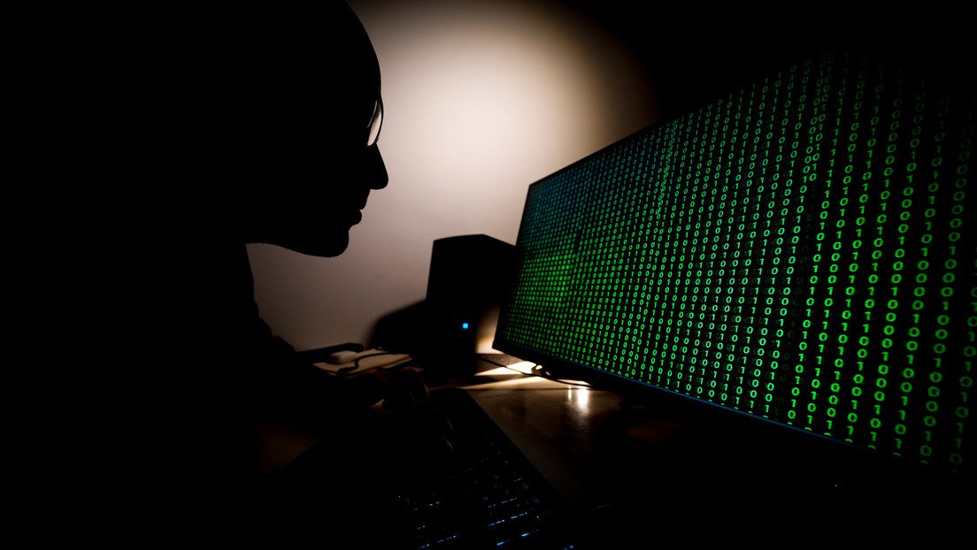 Adolescente británico podría ser el líder de ciberdelincuentes Lapsus$ que hackeo Samsung y Microsoft