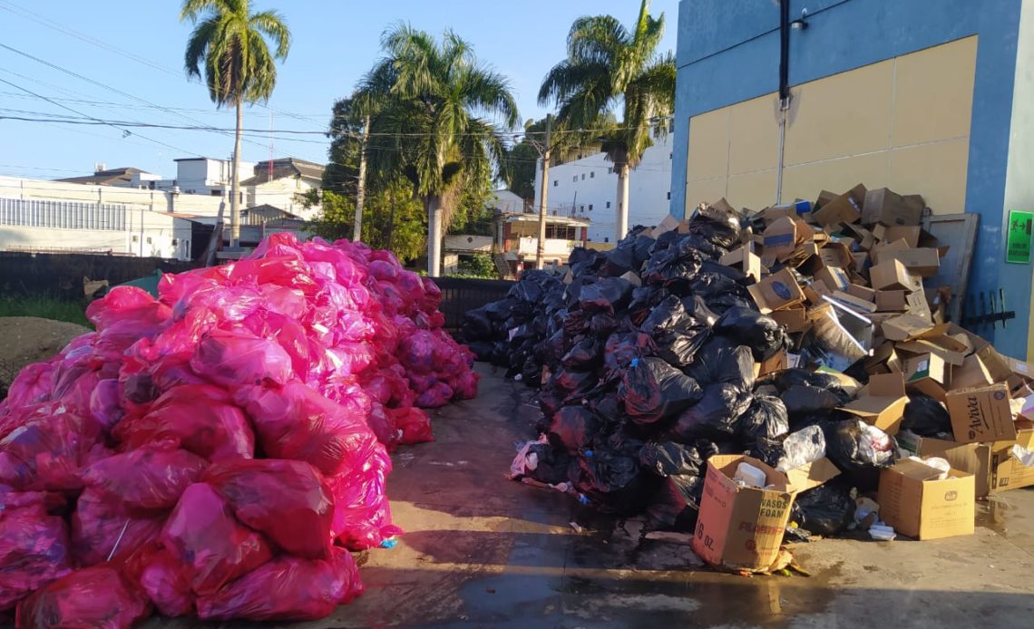 Director Cabral y Báez reitera llamado alcaldía de Santiago para que recoja la basura