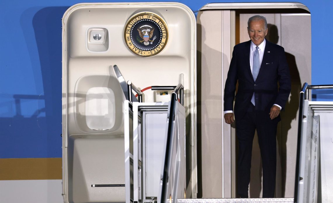 l presidente de Estados Unidos, Joe Biden, llegó esta noche al aeropuerto de Múnich (sur de Alemania) para participar en la cumbre del G7