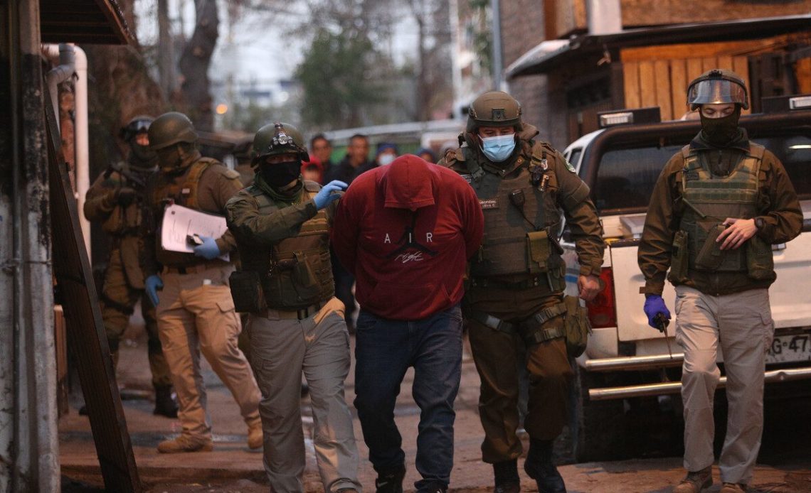 Chile desarticula peligrosa banda de narcotraficantes; 25 personas detenidas