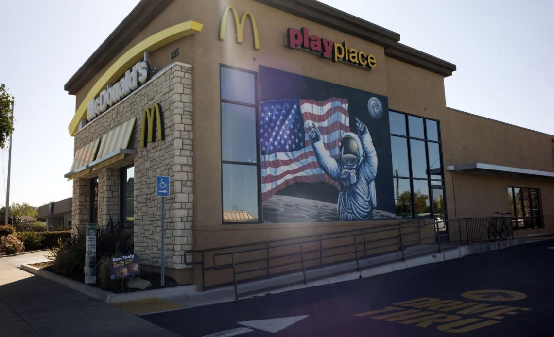 Muere empleado de McDonald's en EE.UU. al que le dispararon por unas papas frías