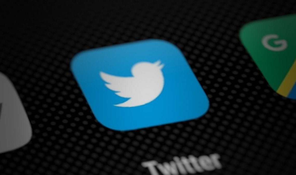 Twitter eliminó vídeo de violación de mujer que publicó Meloni