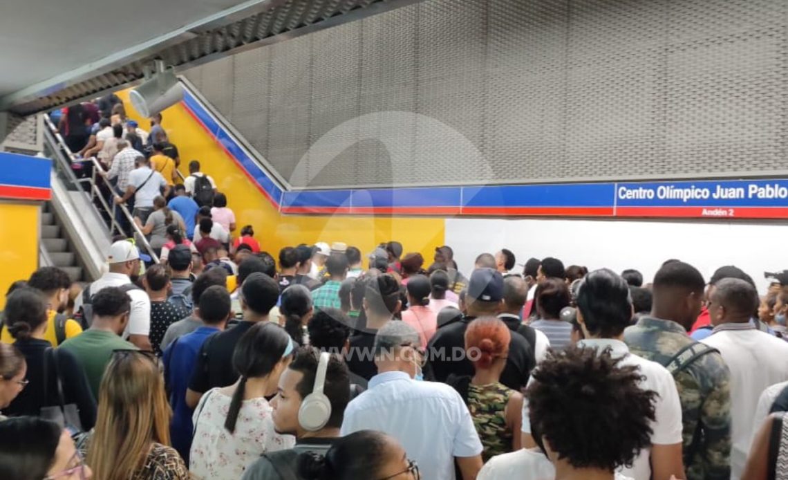 Usuarios del Metro de SD denunciaron retraso en el servicio; se debía a una avería, según OPRET