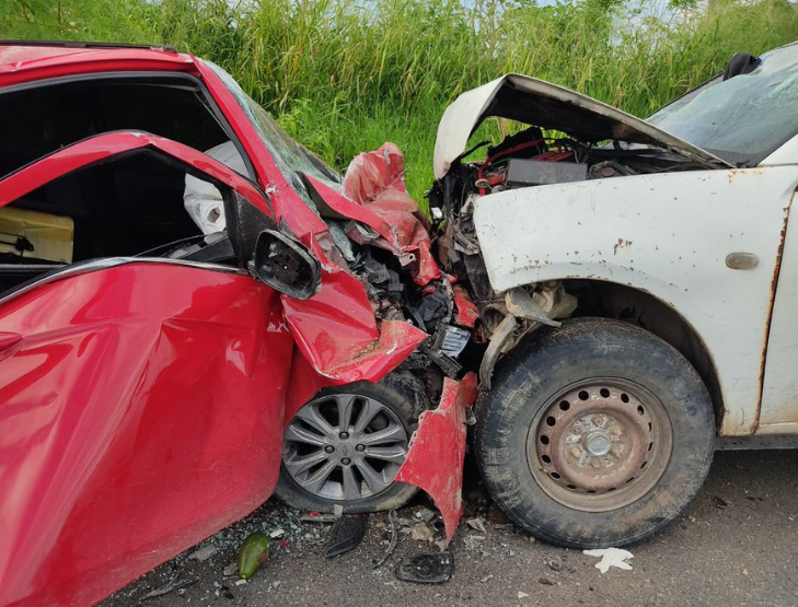 Muere una pareja y su hijo en accidente de tránsito en El Seibo