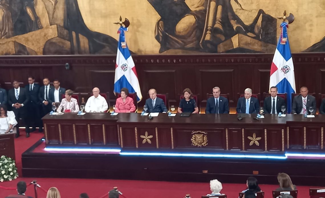 Senado reconoce a José Corripio por sus aportes al desarrollo de la cultura y la libre expresión