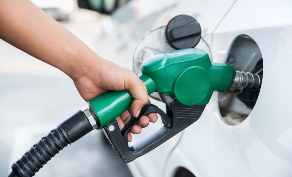 Combustibles mantendrán su precio en la próxima semana ; avtur y queroseno bajan
