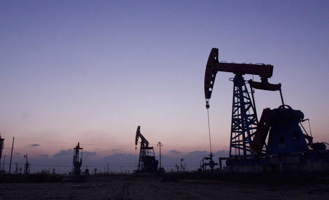 Petróleo de Texas sube un 1.62%, hasta 82.32 dólares el barril