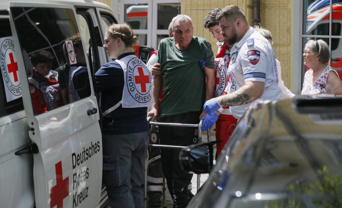 Cruz Roja denuncia tres ataques recientes contra su personal e instalaciones en Ucrania
