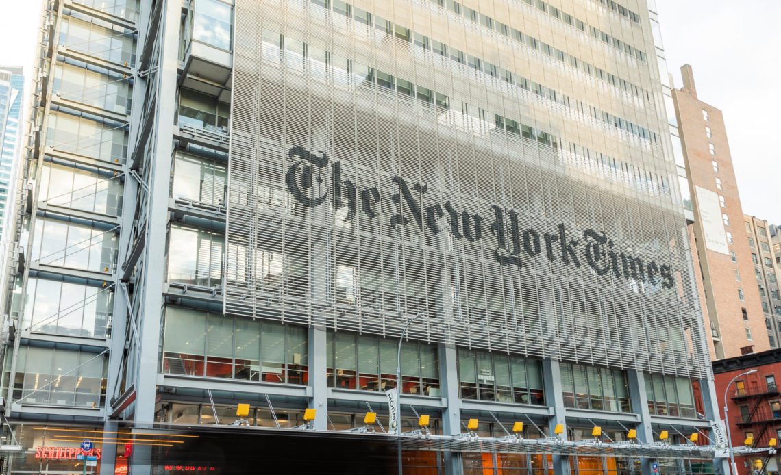 Más de mil periodistas de The New York Times entraron en huelga de 24 horas