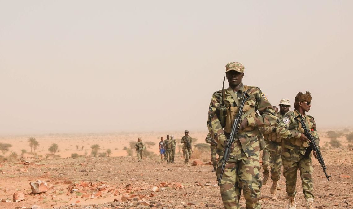 Presuntos terroristas secuestran a más de 50 mujeres en Burkina Faso