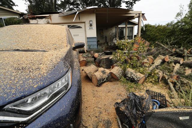 California sigue en alerta por tormentas que dejan ya 14 muertos