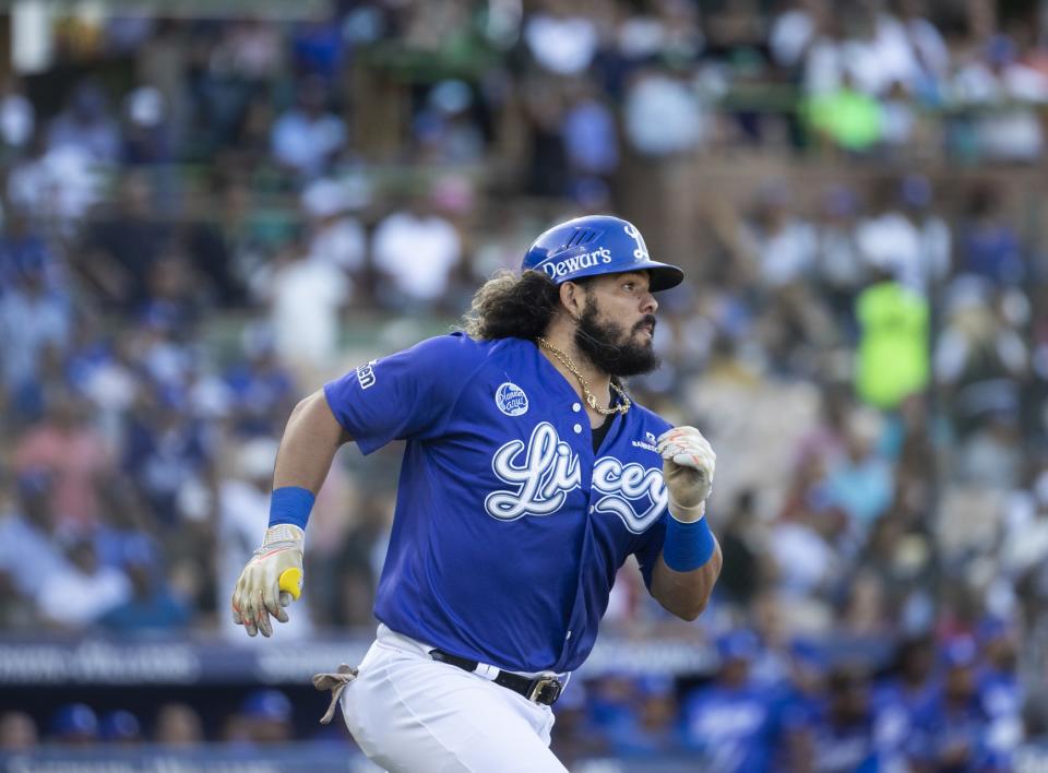 Ahí viene Aguaman! Jorge Alfaro sonó el primer jonrón del Licey en