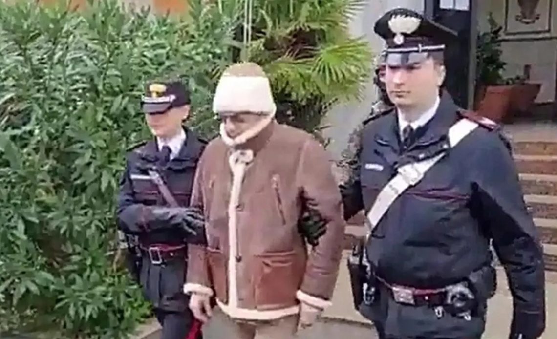 Arrestan al jefe de la Cosa Nostra; mafioso más buscado de Italia