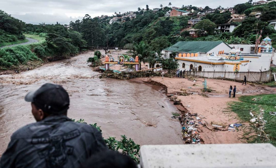 Al menos seis muertos por las lluvias torrenciales que golpean Sudáfrica