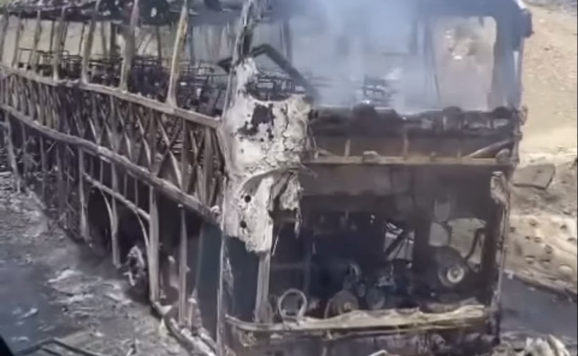Se incendia autobús que salió de Barahona a Santo Domingo