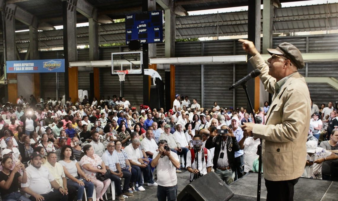 Alcalde Manuel Jiménez impulsa gran Federación comunitaria en Santo Domingo Este 