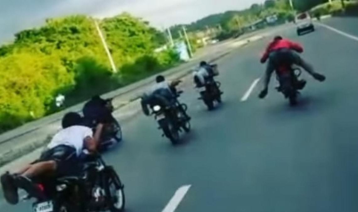 PN apresa cinco personas realizaban carreras clandestinas de motocicletas en Valverde