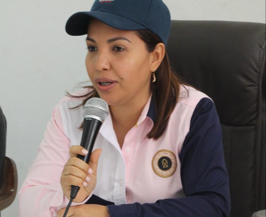 Gobernadora La Romana desmiente Hospital Villa Arriba no esté en servicios