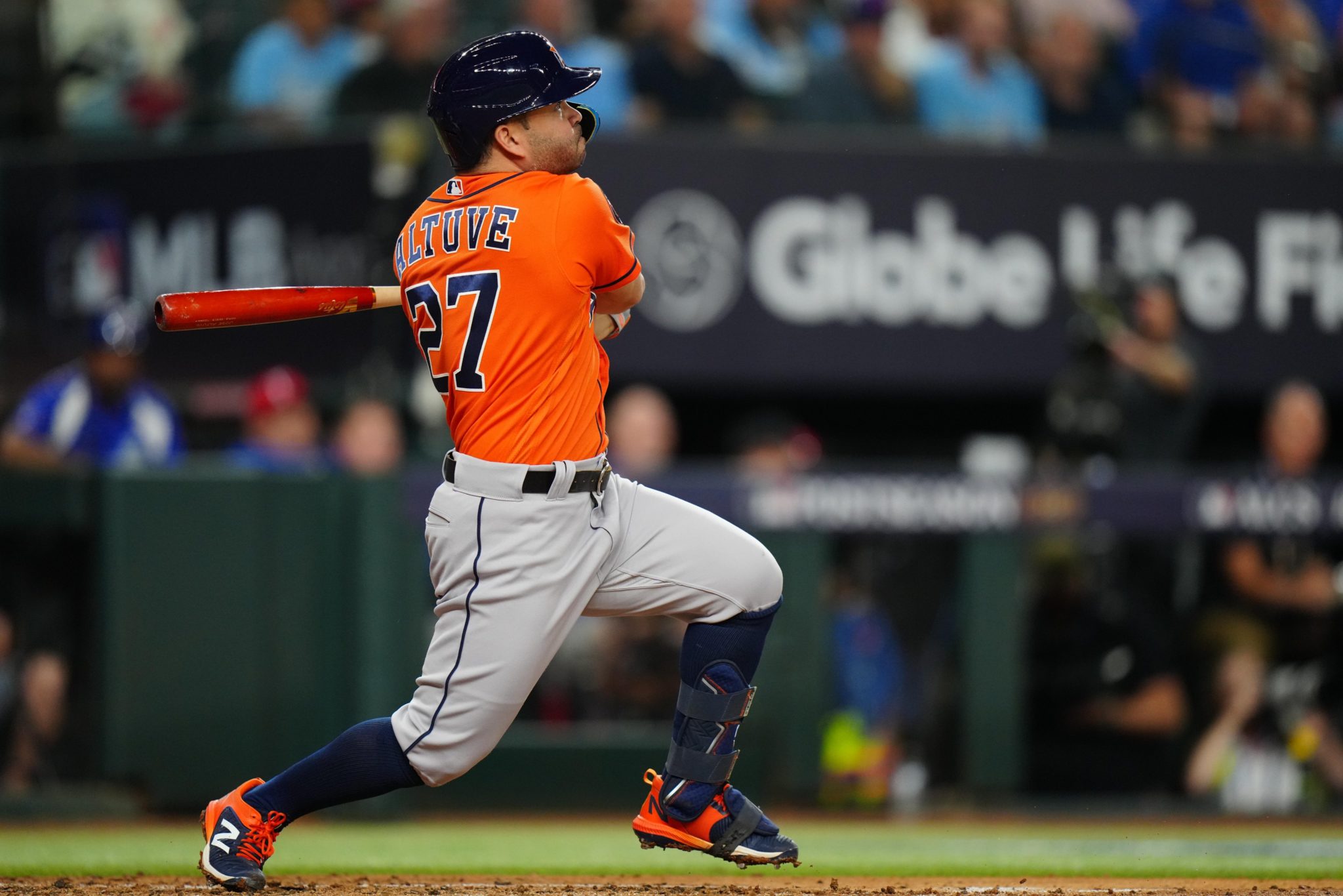 Altuve da ventaja a los Astros en la Serie de Campeonato de la Liga  Americana