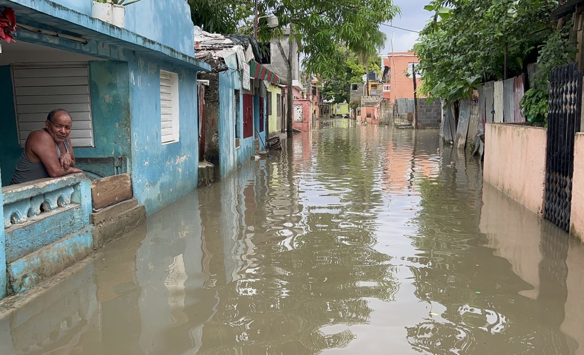 Una vivienda colapsada, 15 inundadas y tres arrastradas tras lluvias por vaguada