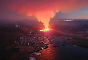 Presidente de Islandia advierte de desafíos tras lava destruir casas en Grindavík