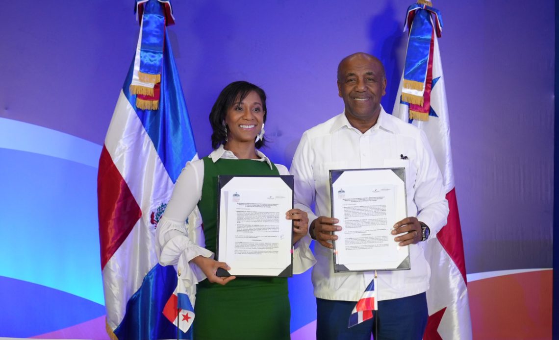 RD firma acuerdos con Chile y Panamá sobre energía y medioambiente