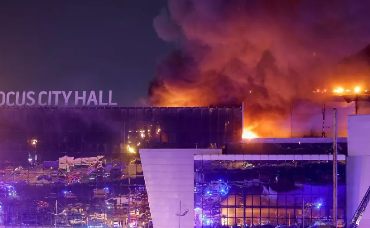 EE.UU. condena el atentado contra la sala de conciertos en Moscú