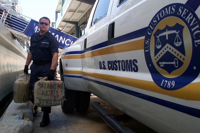 Arrestan a cuatro hombres en Puerto Rico tras incautar un alijo con 907 kilos de cocaína