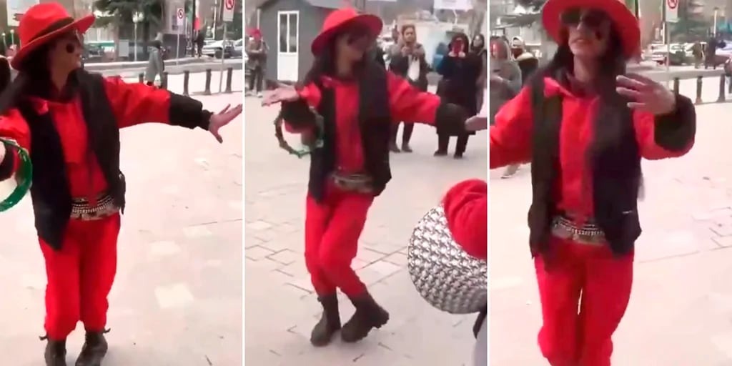 Mujeres bailan Irán