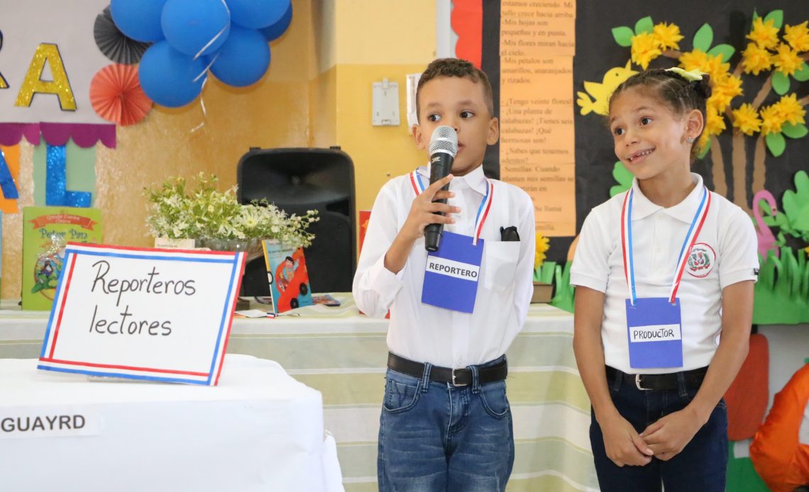 Realizan festival de lectura “Cambiando el País desde las Aulas”